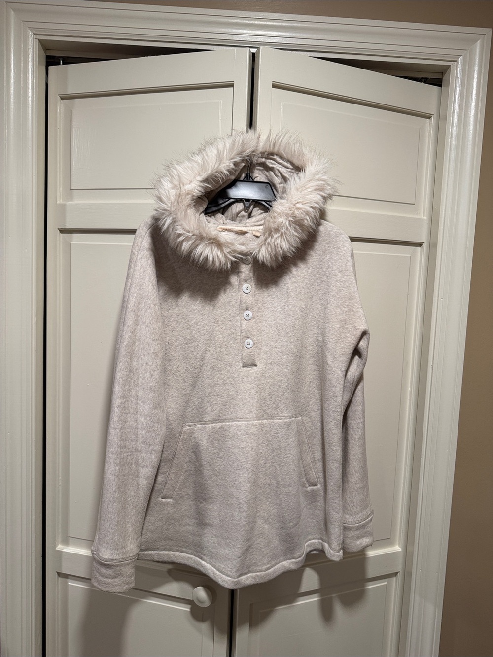 Soft Surroundings Cream Faux-Fur Trim Cowl Pullover